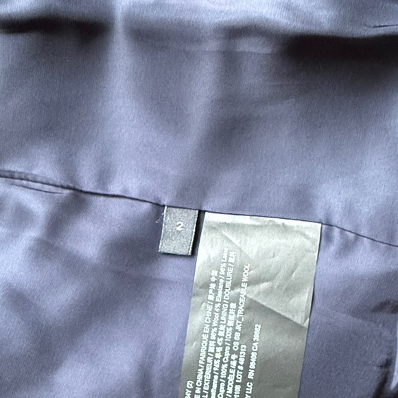 Theory Women's Navy Blazer size 2 - Picture 9 of 10